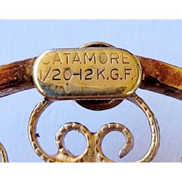 Catamore Brooch Onyx Scroll Work Pin 1/20 12K Gold Filled Setting - Picture 3 of 4